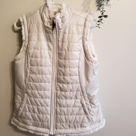 Nicole Miller Reversible Vest - Picture 3 of 3